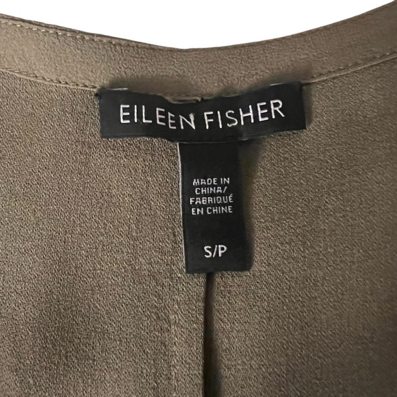 EILEEN FISHER 100% Silk V-Neck Tunic with Pockets in sage green SZ Small - Picture 6 of 8